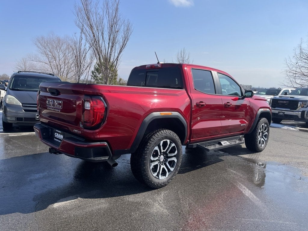 2024 GMC Canyon AT4