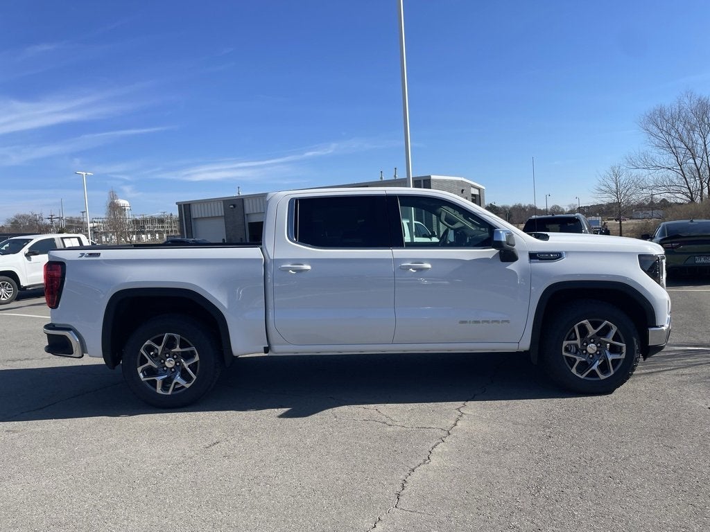 2026 GMC Sierra 1500 SLE