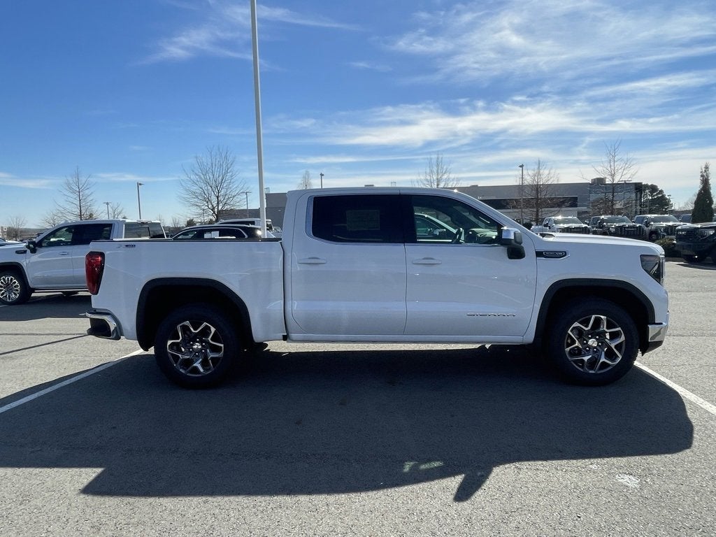 2026 GMC Sierra 1500 SLE