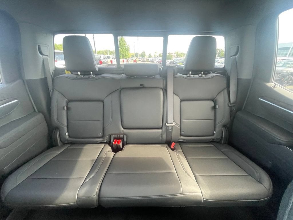 2026 GMC Sierra 1500 SLT - Photo 24
