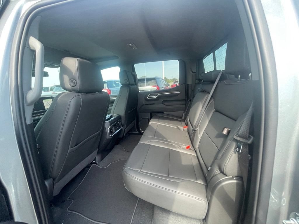 2026 GMC Sierra 1500 SLT - Photo 25