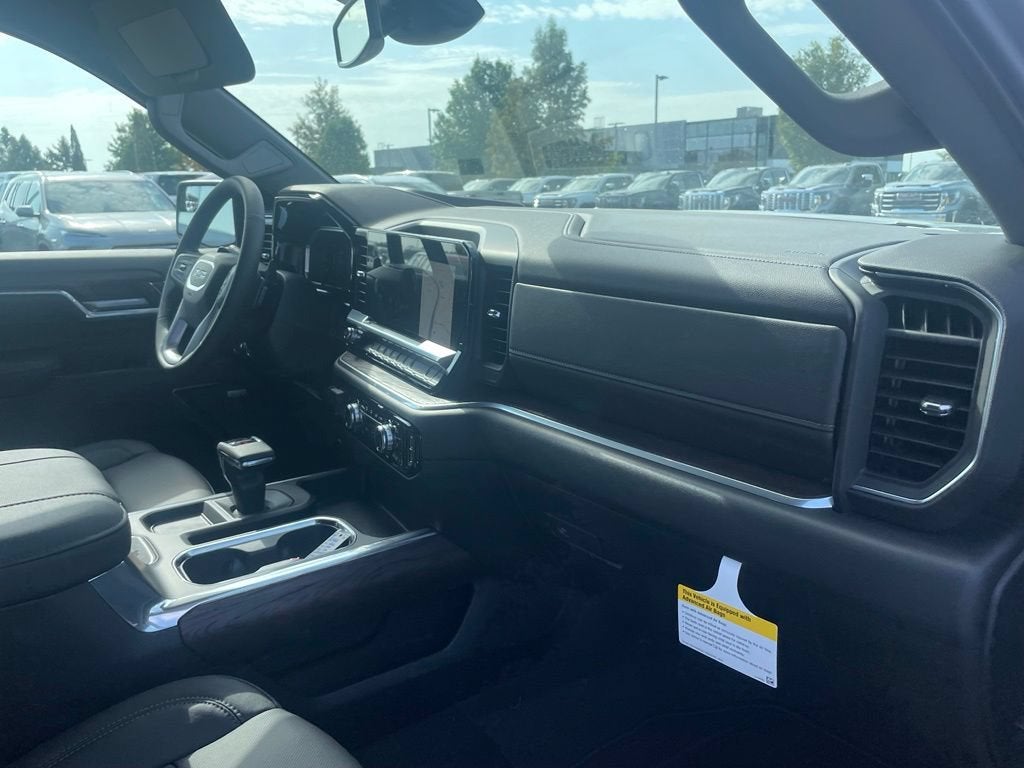 2026 GMC Sierra 1500 SLT - Photo 32