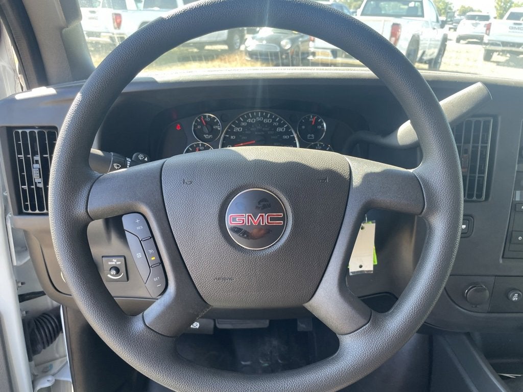 2025 GMC Savana Cargo 2500 Work Van