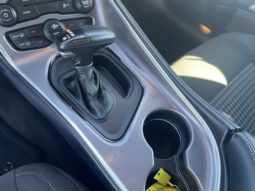 2022 Dodge Challenger SXT