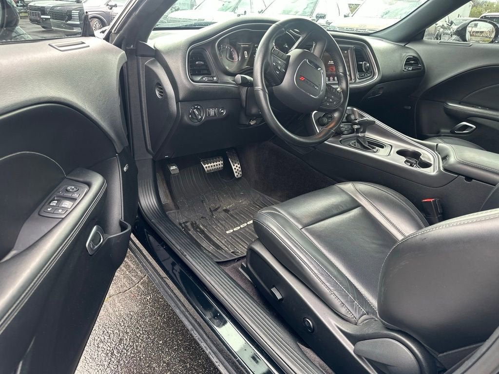 2017 Dodge Challenger R/T Plus