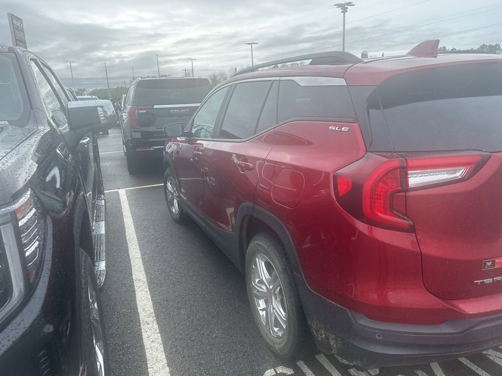 2022 GMC Terrain SLE