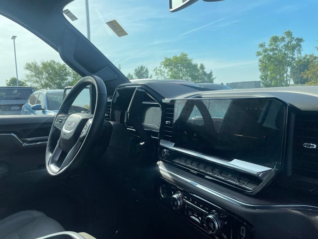 Used 2021 GMC Sierra 1500 AT4 with VIN 3GTP9EELXMG478416 for sale in Little Rock