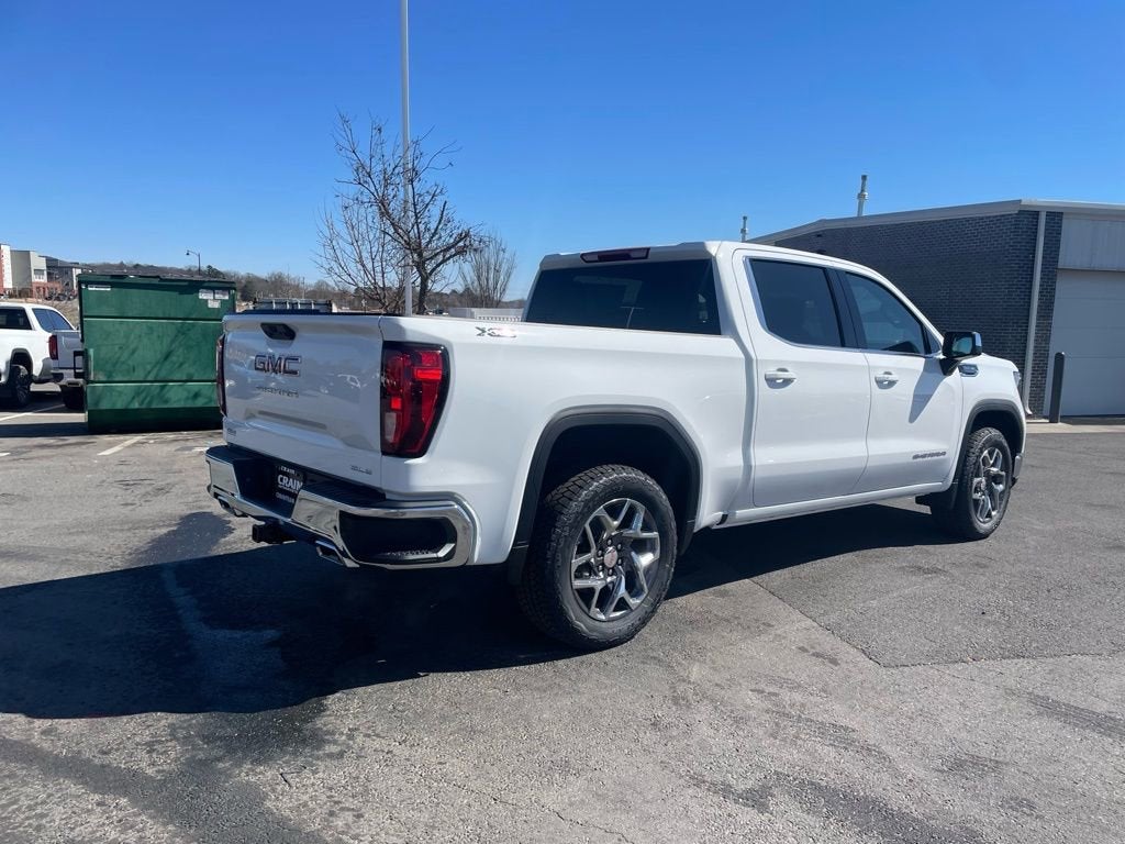2026 GMC Sierra 1500 SLE