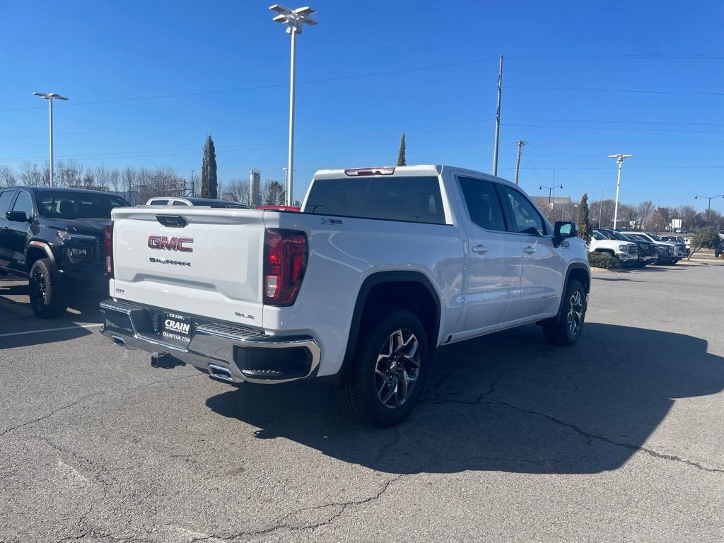2026 GMC Sierra 1500 SLE