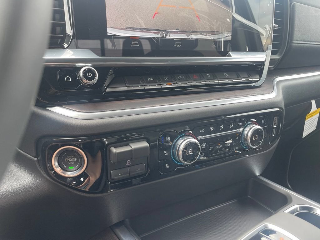 2026 GMC Sierra 1500 SLT - Photo 17