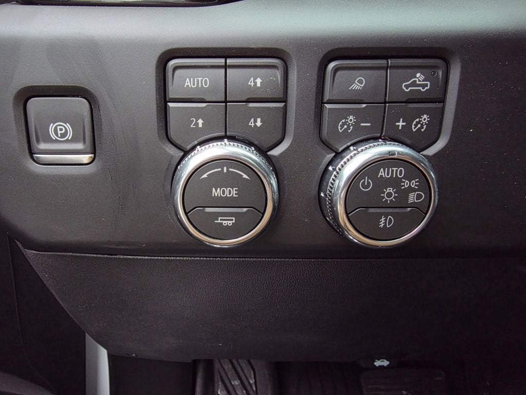 2026 GMC Sierra 1500 AT4 - Photo 13