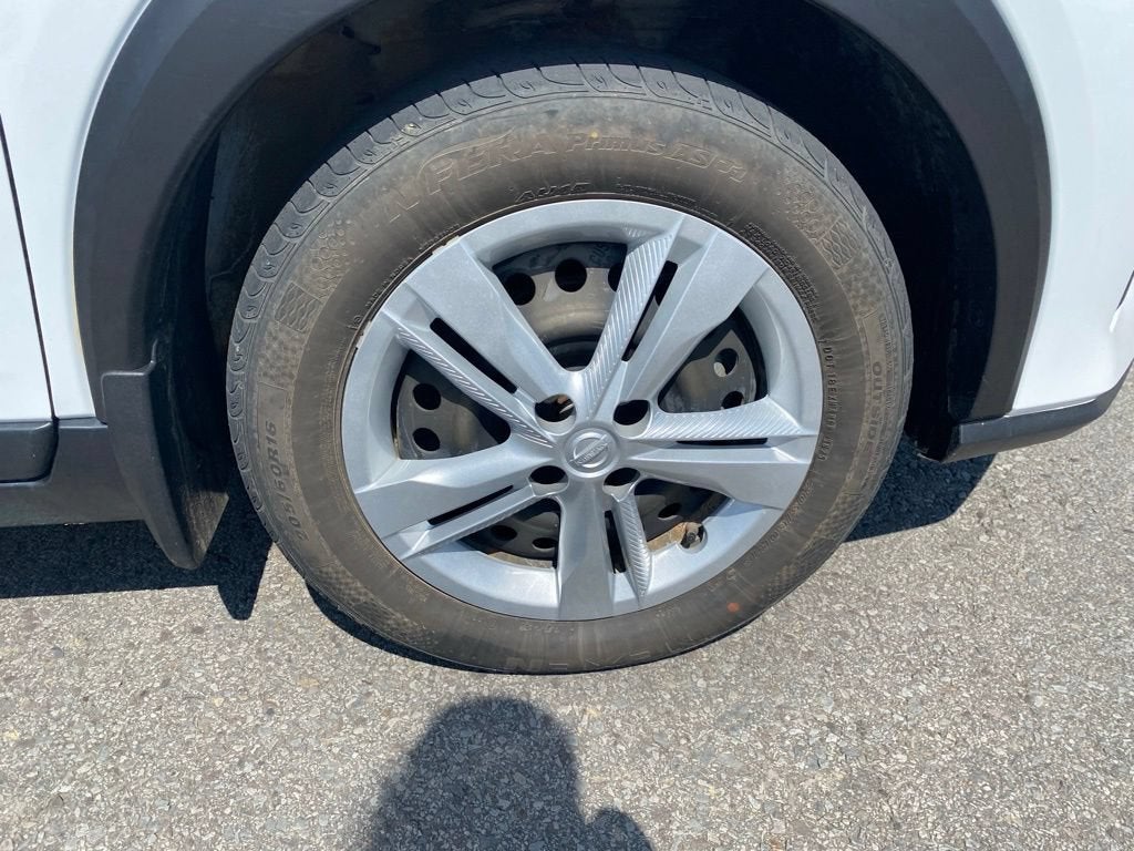 2023 Nissan Kicks S