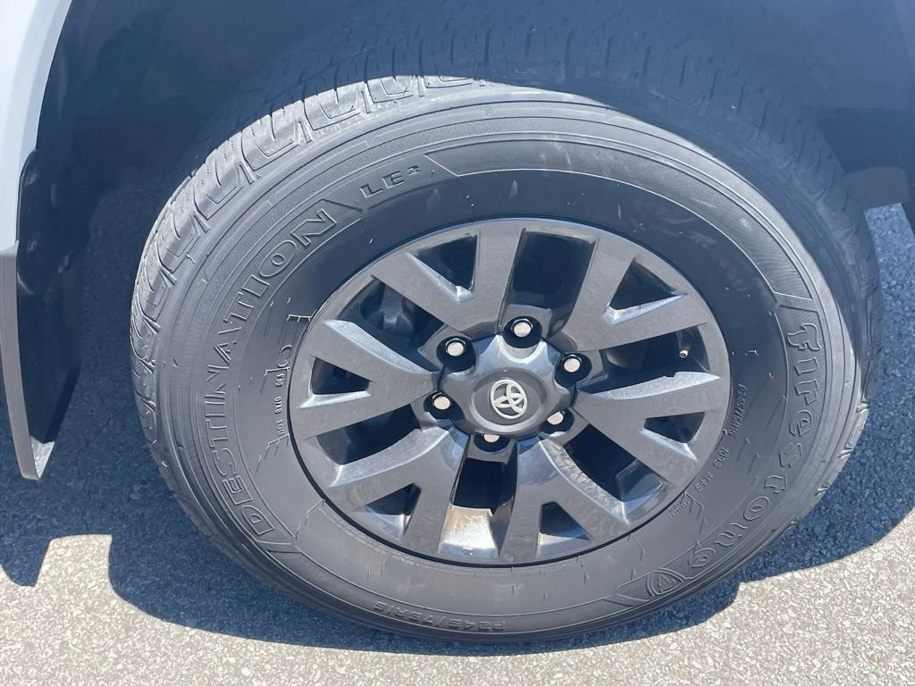 2023 Toyota Tacoma 2WD SR5