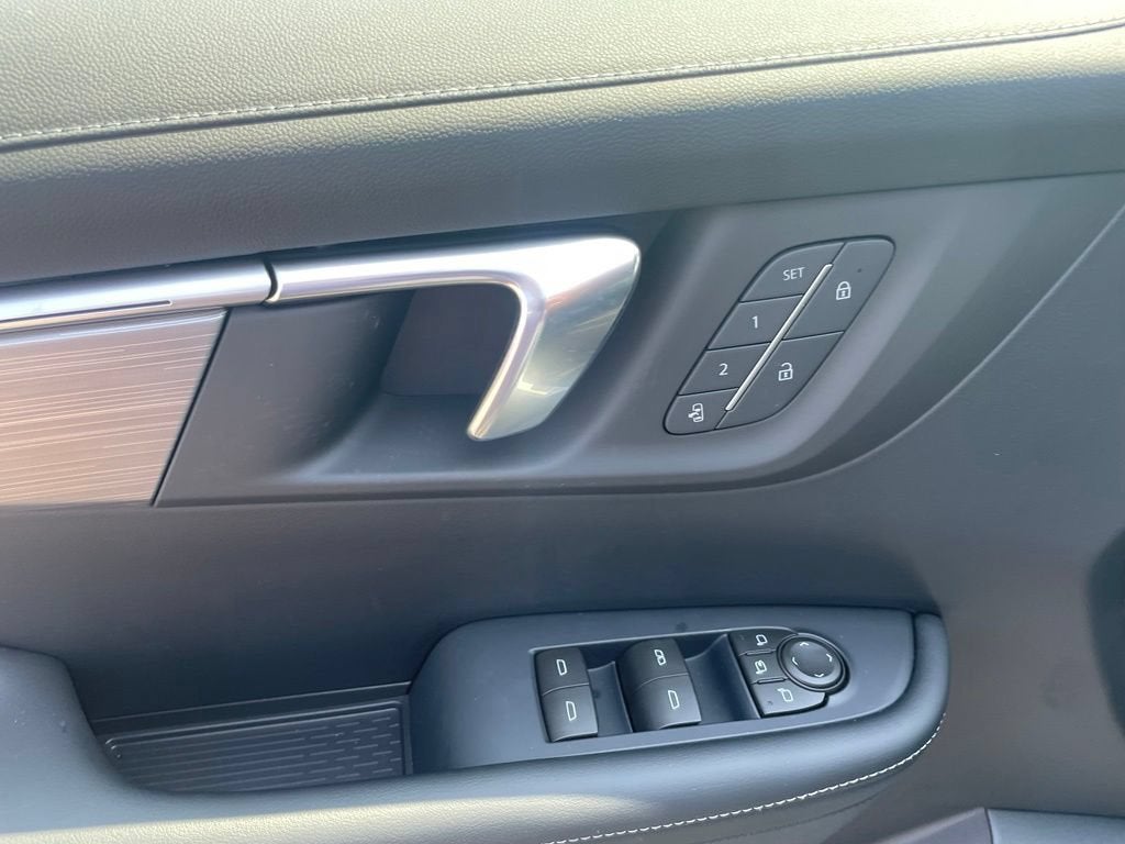 2027 Buick Enclave Preferred - Photo 15