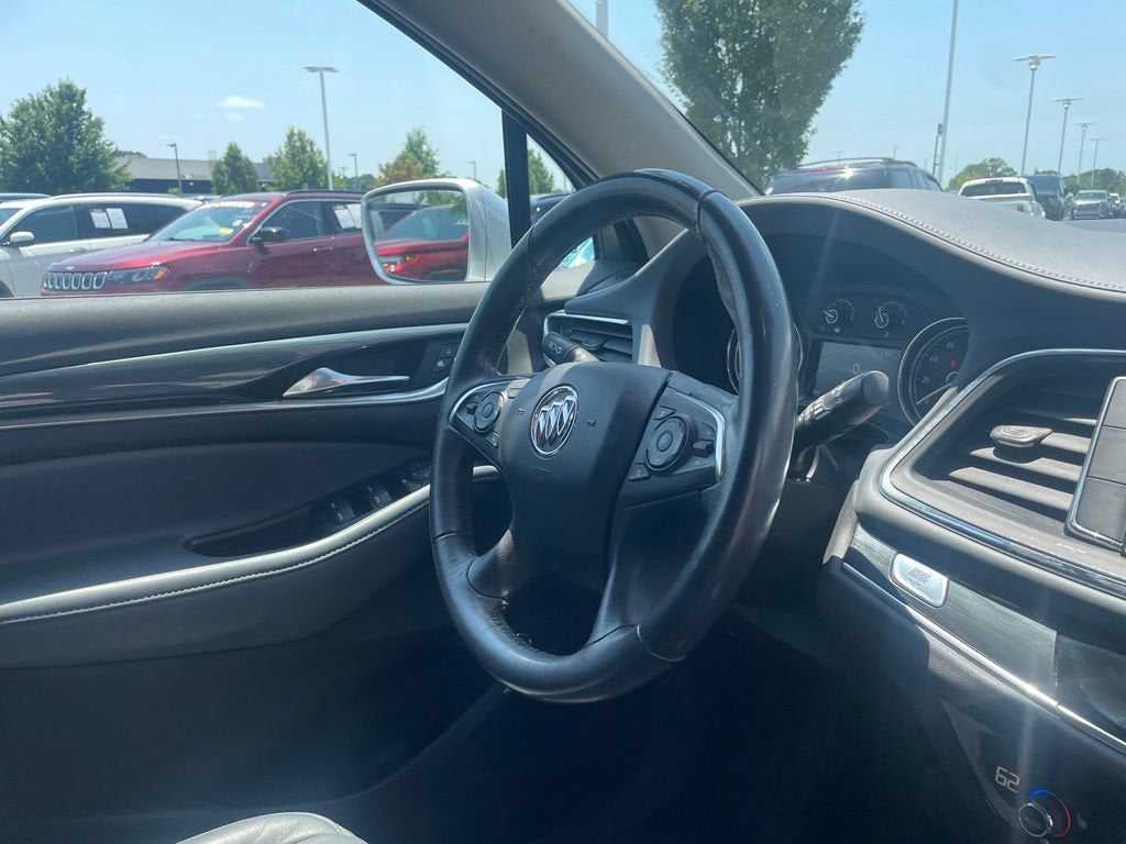 2020 Buick Enclave Essence