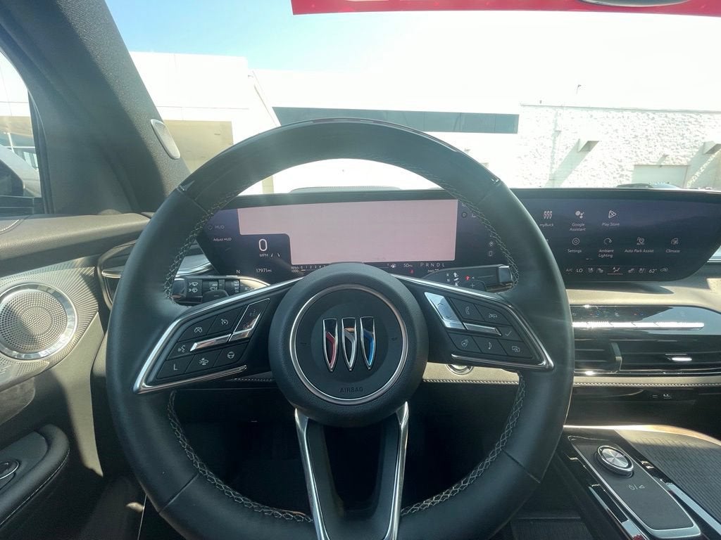 2025 Buick Enclave Avenir