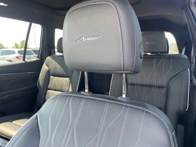 2025 Buick Enclave Avenir