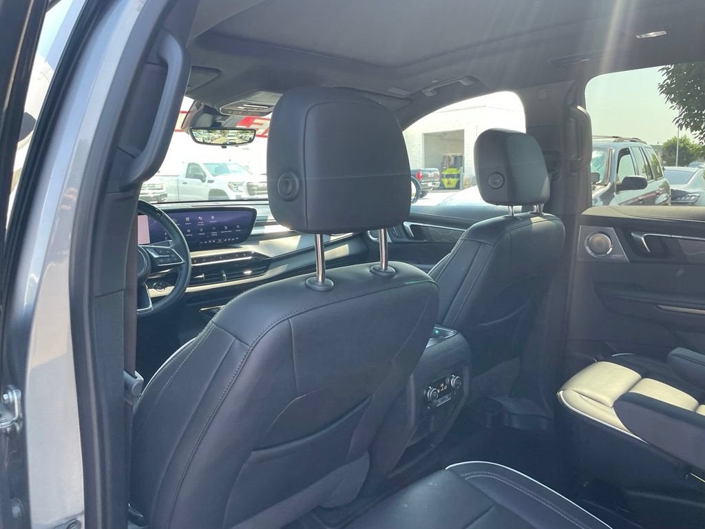 2025 Buick Enclave Avenir