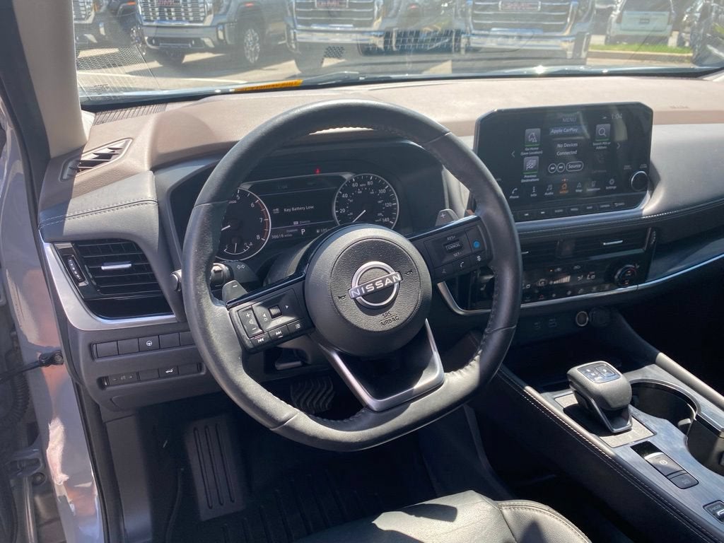 2022 Nissan Rogue SL