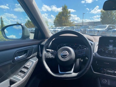 2022 Nissan Rogue SL