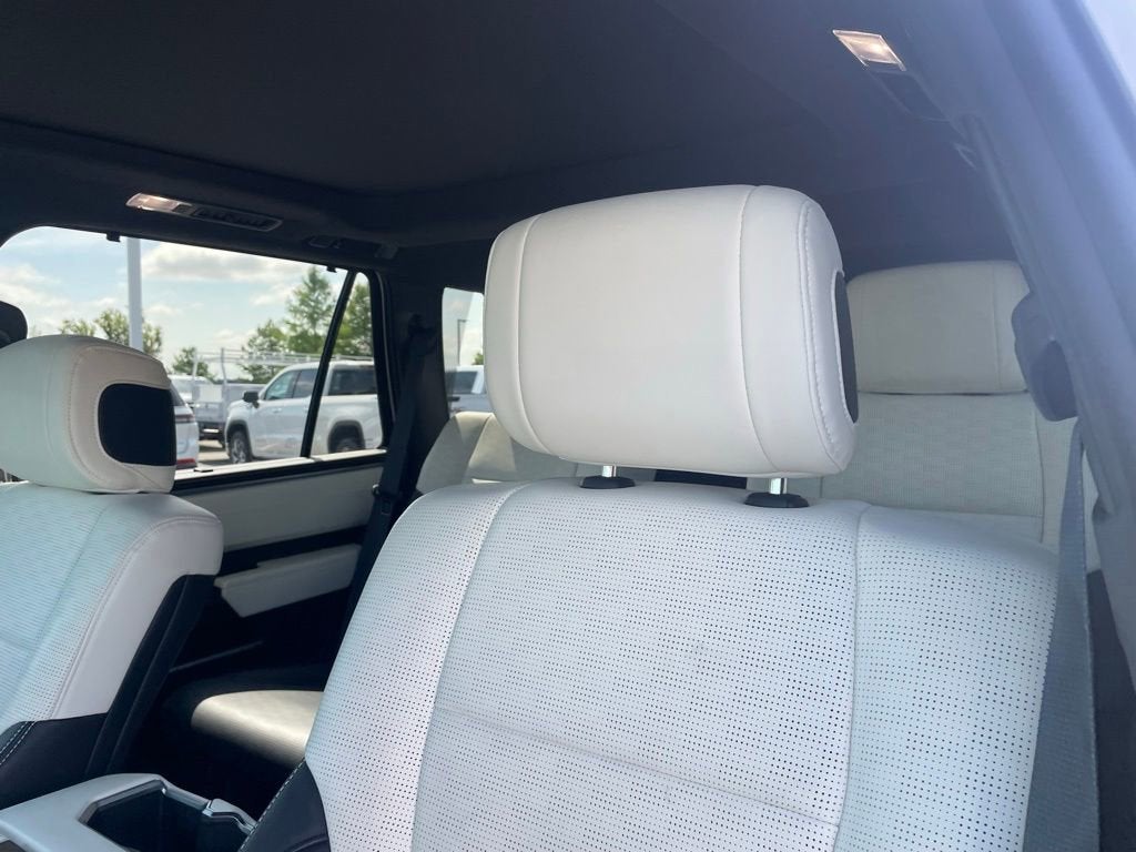 2024 Toyota Sequoia SR5