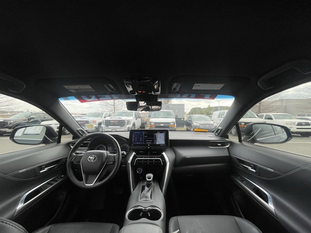 2022 Toyota Venza LE