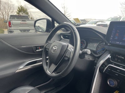 2022 Toyota Venza LE