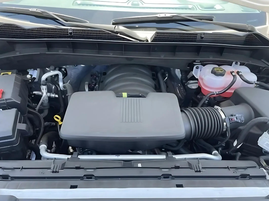 GMC Sierra 1500 Engine
